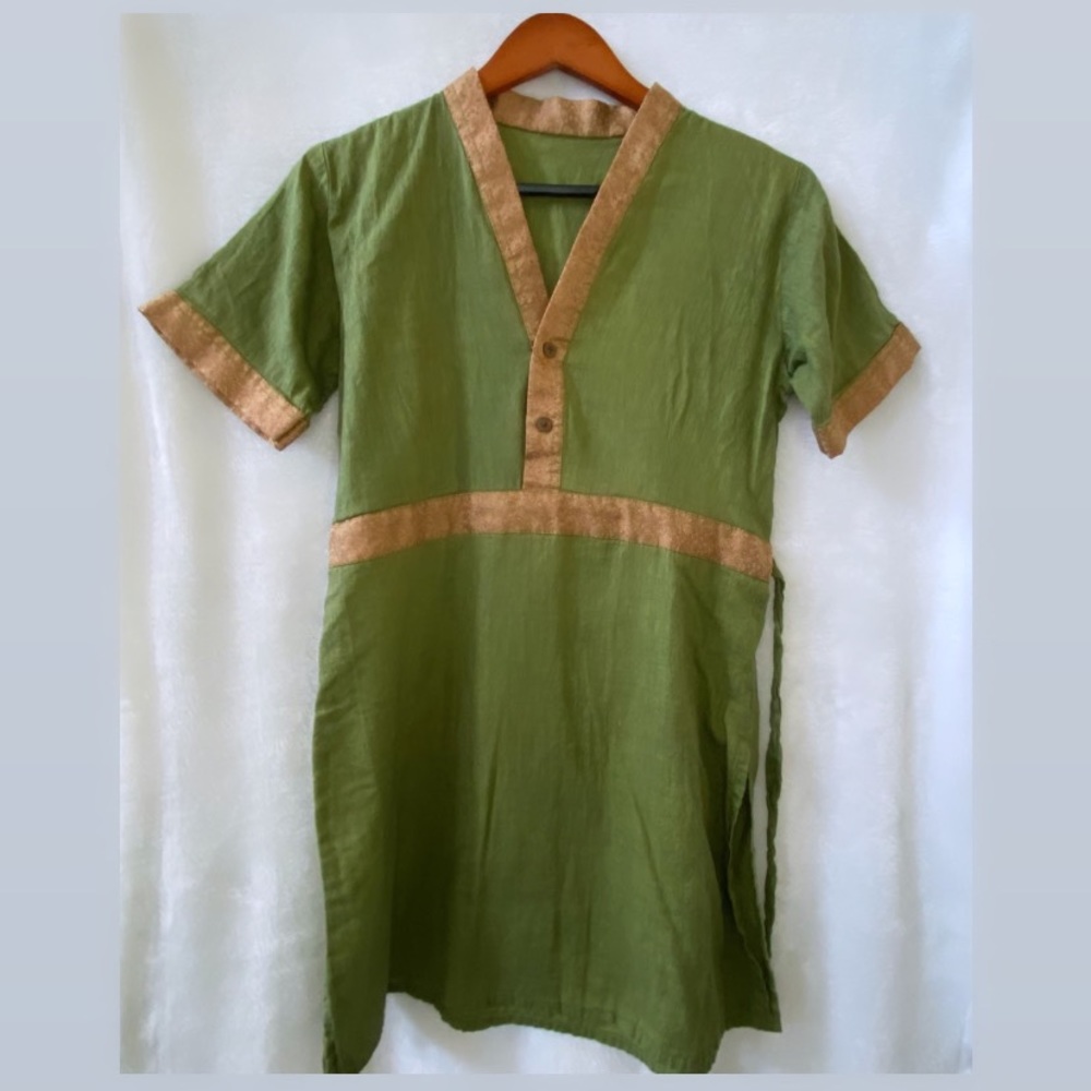 Beautiful Green Tunic Size S/M
